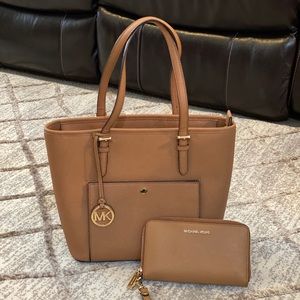 Michael Kors authentic tote and wallet